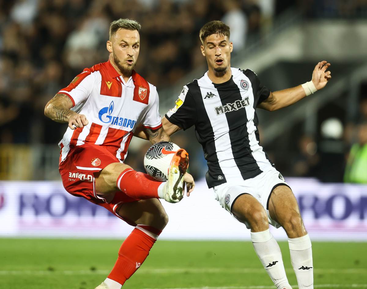 Partizan - Crvena zvezda (Marko Arnautović