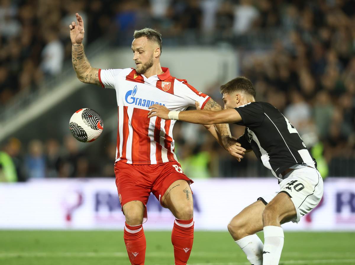 Partizan - Crvena zvezda Marko Arnautović
