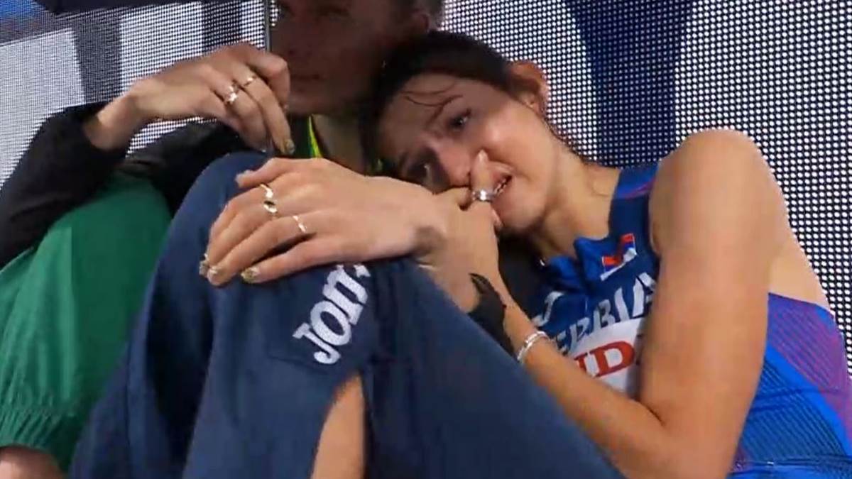 Angelina Topić plače na Svetskom prvenstvu