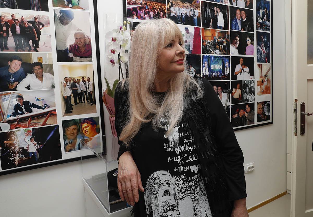 Hanka Paldum (5).jpg