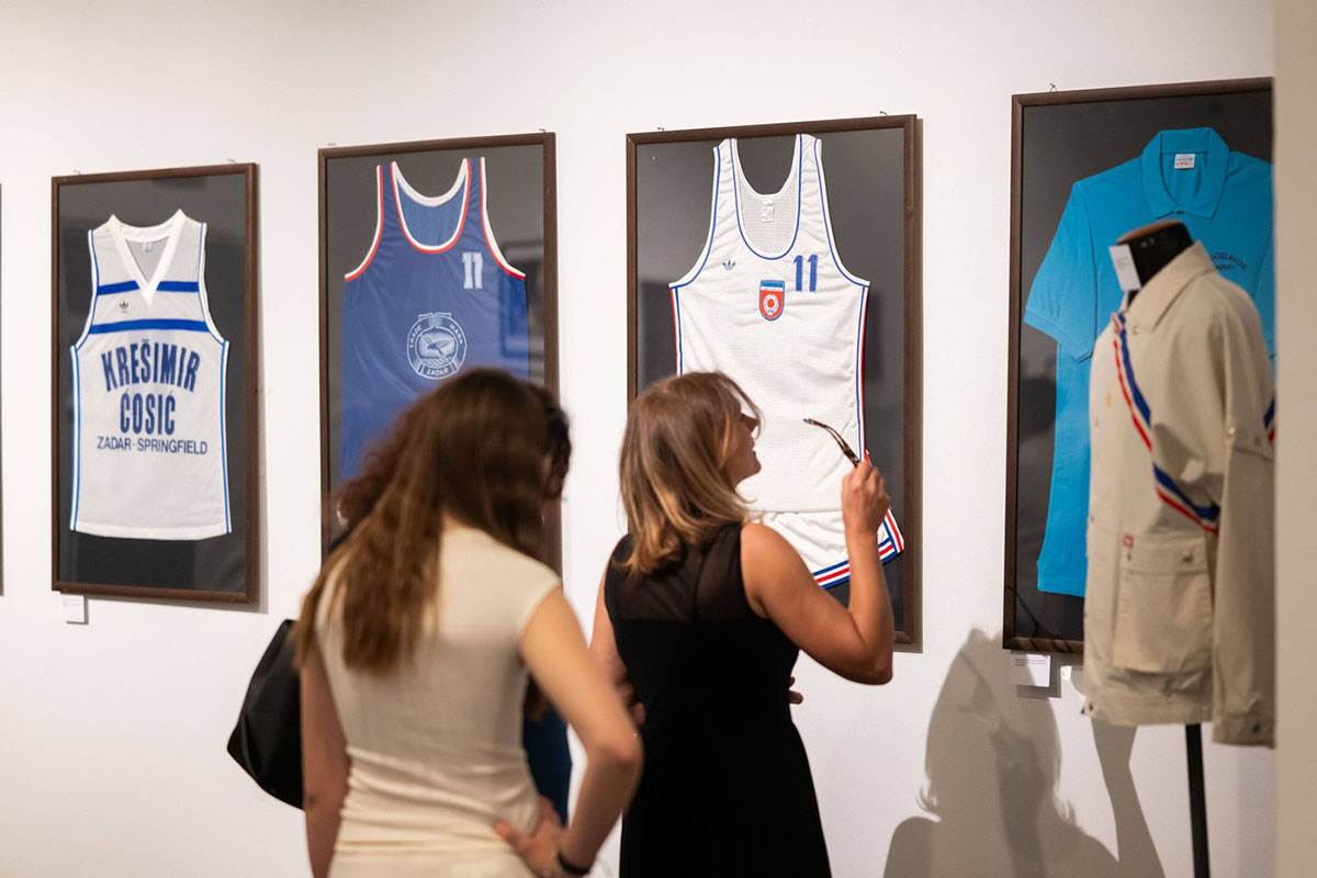 Krešimir Ćosić (5).jpg