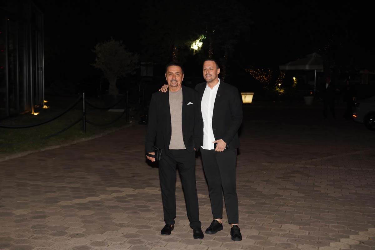 Estrada na punoletstvu sina Baneta Obradovića 2.jpg