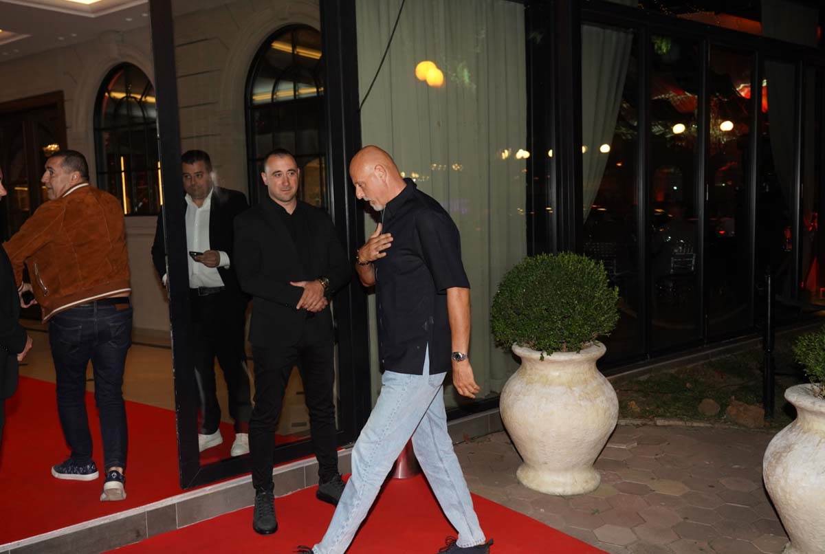 Estrada na punoletstvu sina Baneta Obradovića 11.jpg