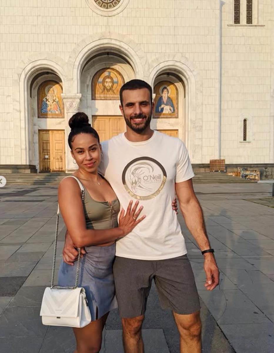 pevačica Ejža i muž Srbin 9.jpg