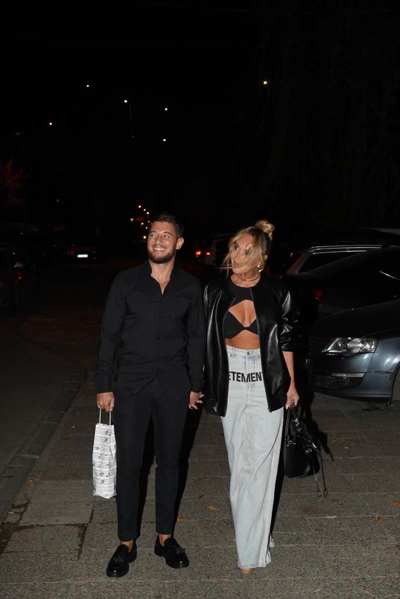 promocija Tijana Matić svastika Darko Lazić 8.jpg