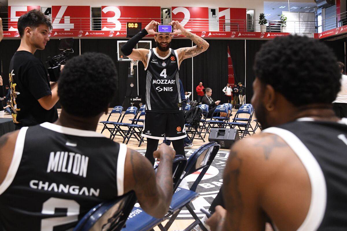 KK Partizan medija dej Dvejn Vašington, Šejk Milton i Tajrik Džouns