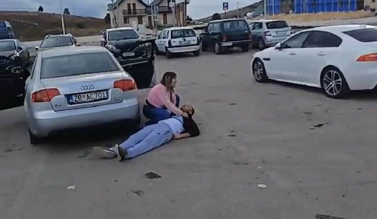 Nasilje u centru Žabljaka (2).jpg