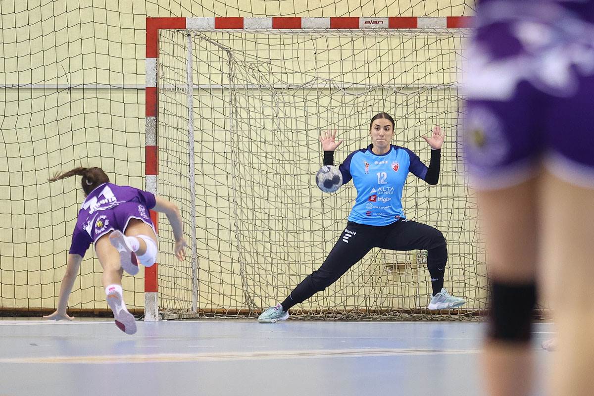 Zvezda - Spono (13).jpg