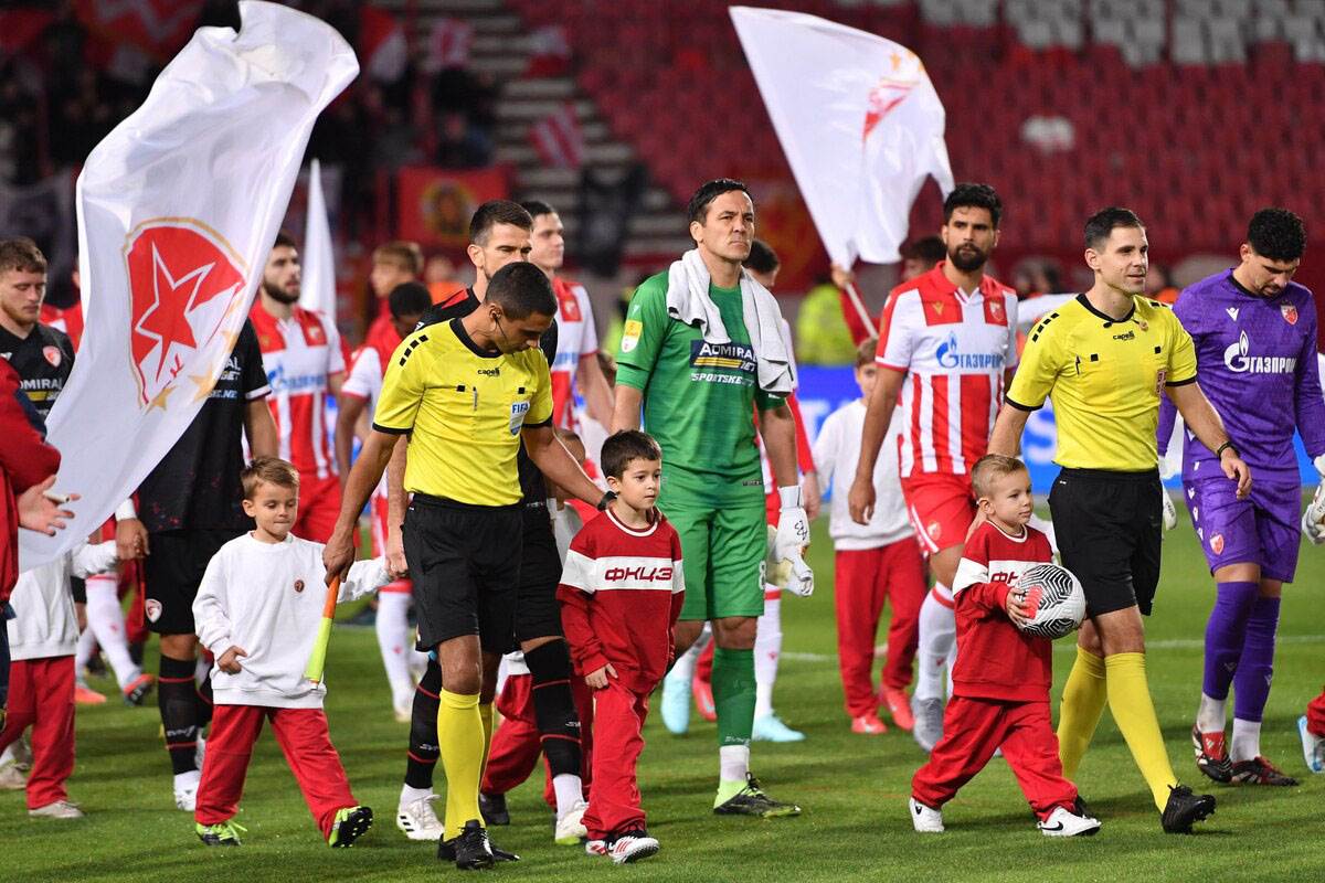 Crvena Zvezda - Radnik (9).jpg