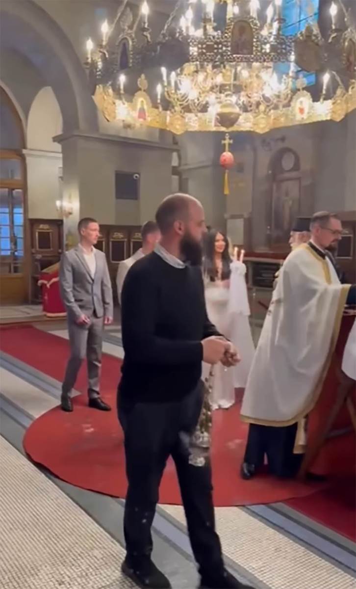 Venčanje sina Željka Mitrovića (1).jpg