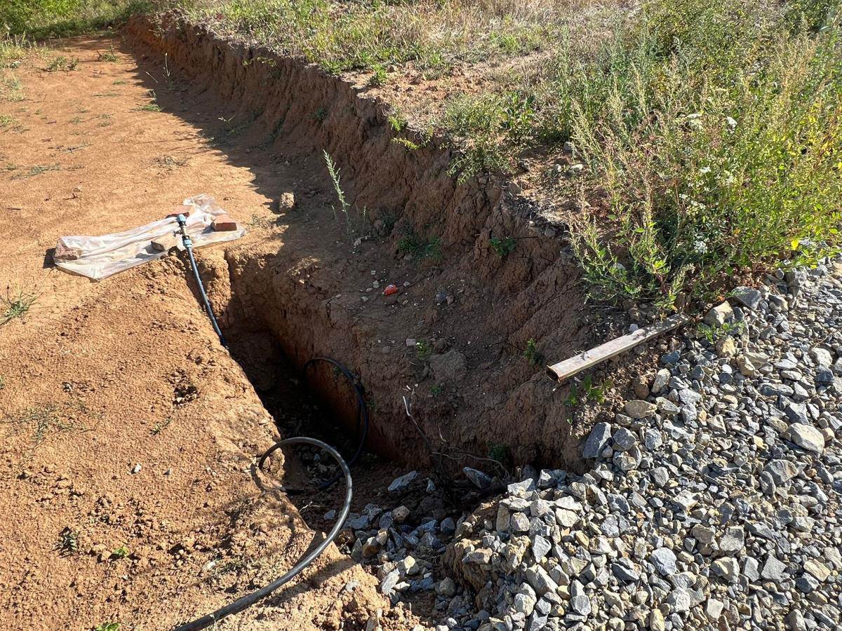 Cecina njiva u selu Zuci (3).jpg