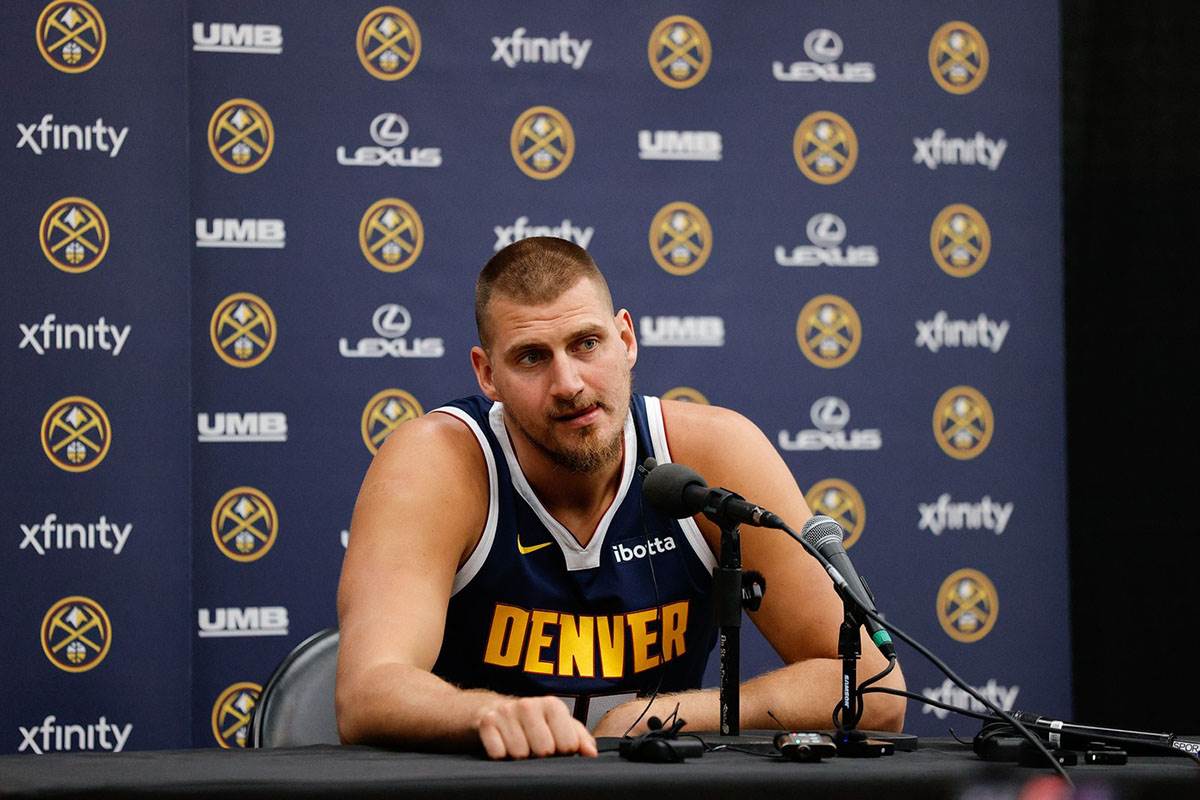 Nikola Jokić pred novu sezonu u Denveru (1).jpg