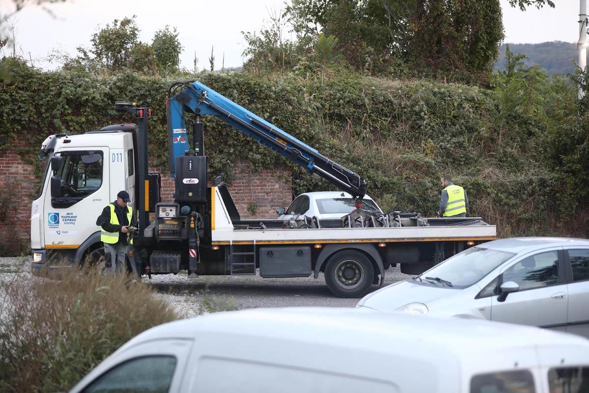 Tragovi krvi Pucnjava Višnjička Banja 6.jpg