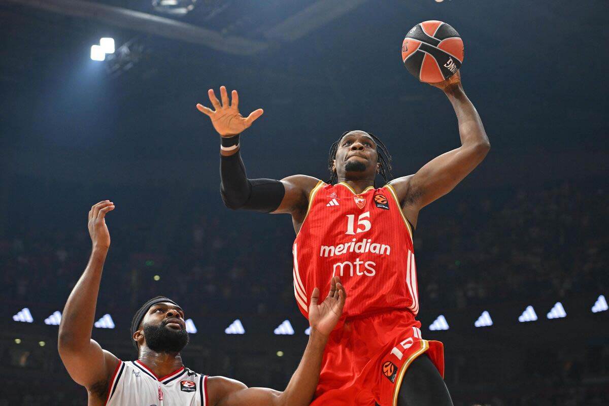 Ebuka Izundu zakucava na Zvezda Armani