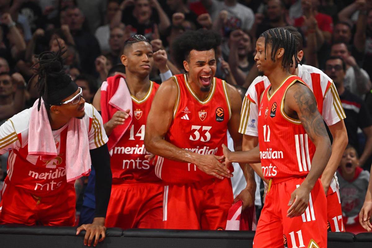 Crvena Zvezda Armani 9.jpg