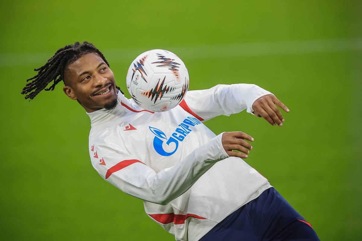 Frenklin Tebo Učena na treningu pred Porto Zvezda