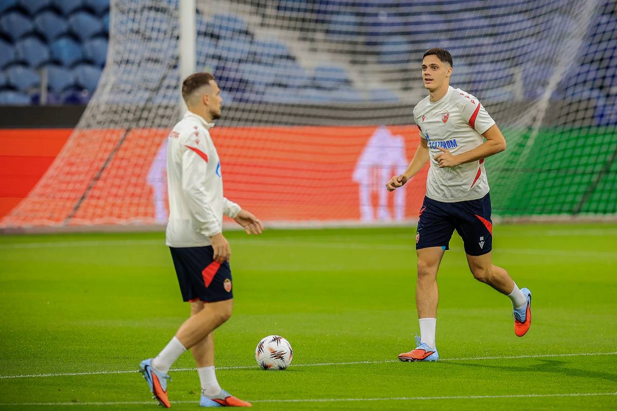 Stefan Leković na treningu pred Porto Zvezda