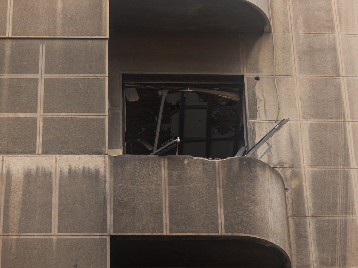 Oštećena zgrada u Kosovskoj (18).jpeg