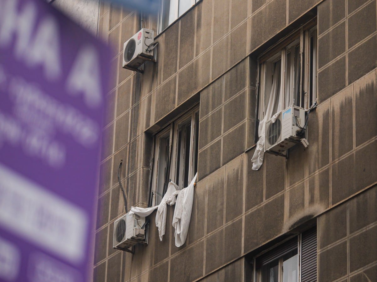 Oštećena zgrada u Kosovskoj (22).jpeg