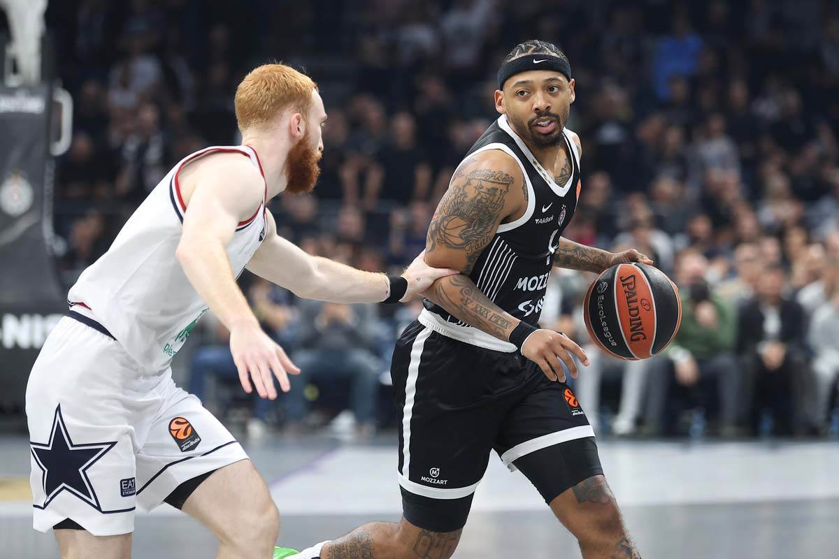 Partizan - Armani 1.jpg