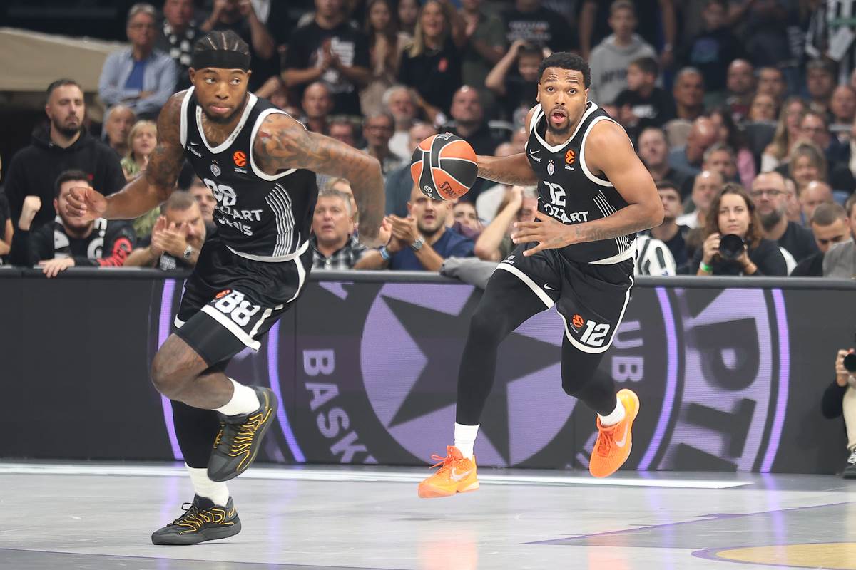 Partizan - Armani (4).JPG