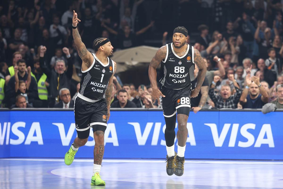 Partizan - Armani (7).JPG