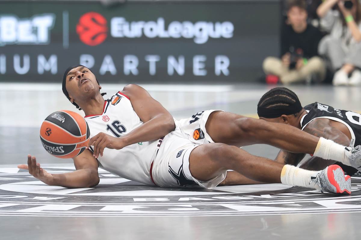 Partizan - Armani (8).JPG