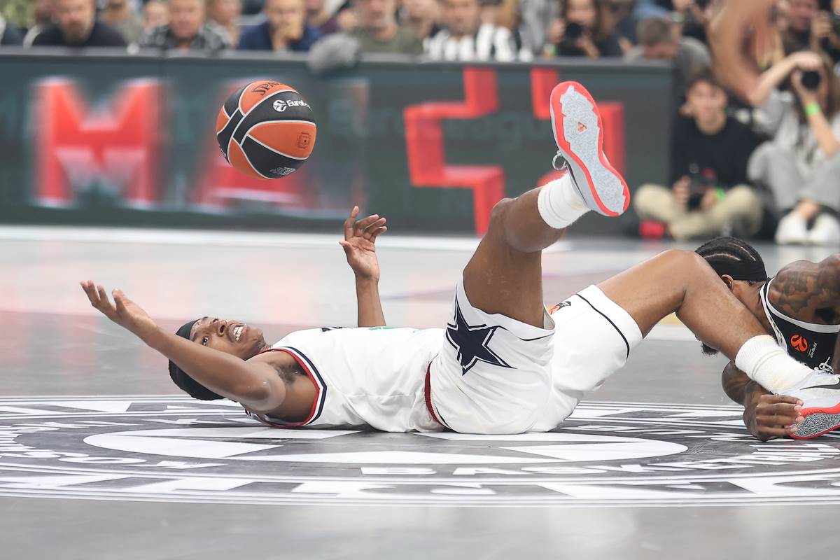 Partizan - Armani (9).JPG