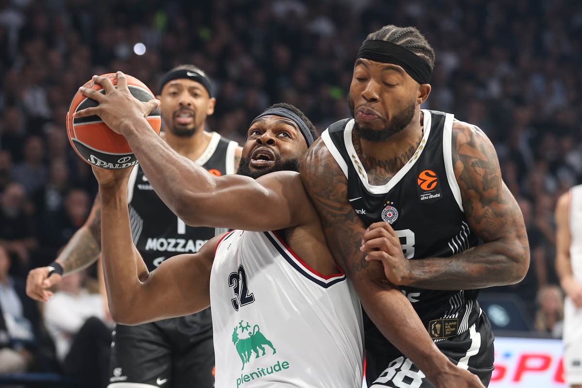 Partizan - Armani (13).JPG