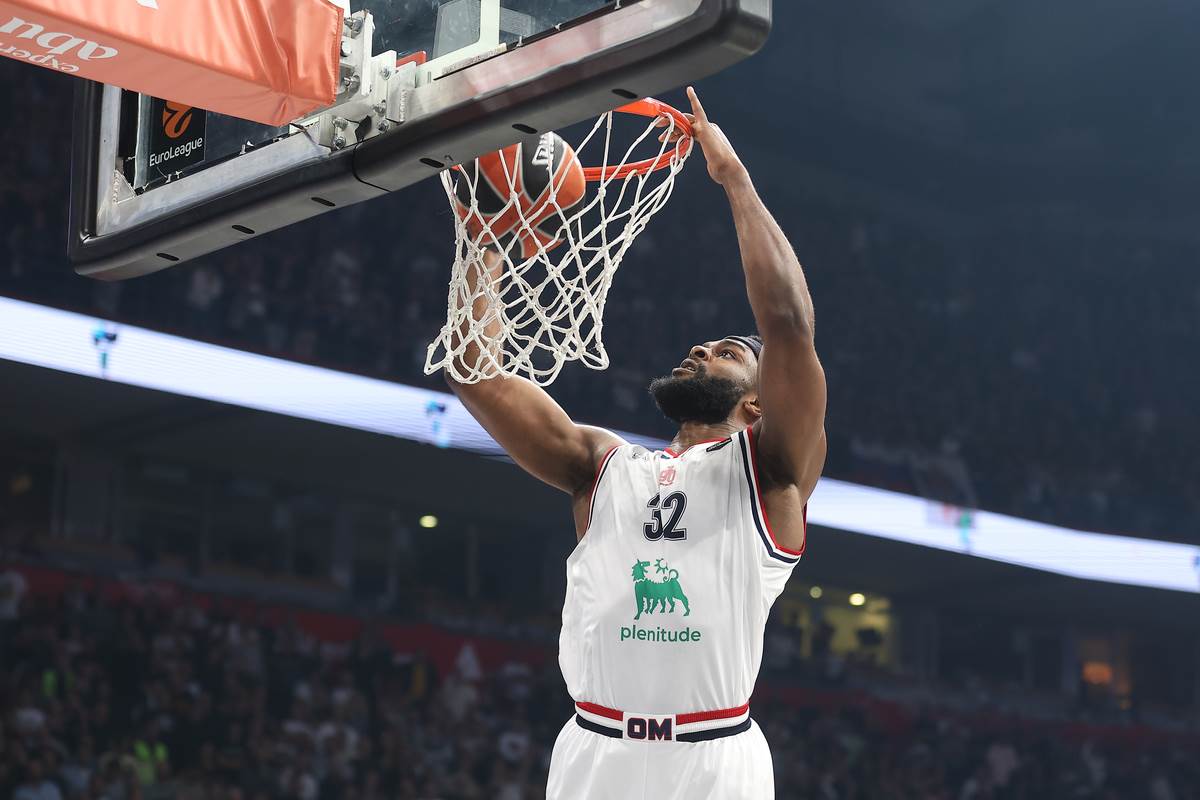 Partizan - Armani (16).JPG