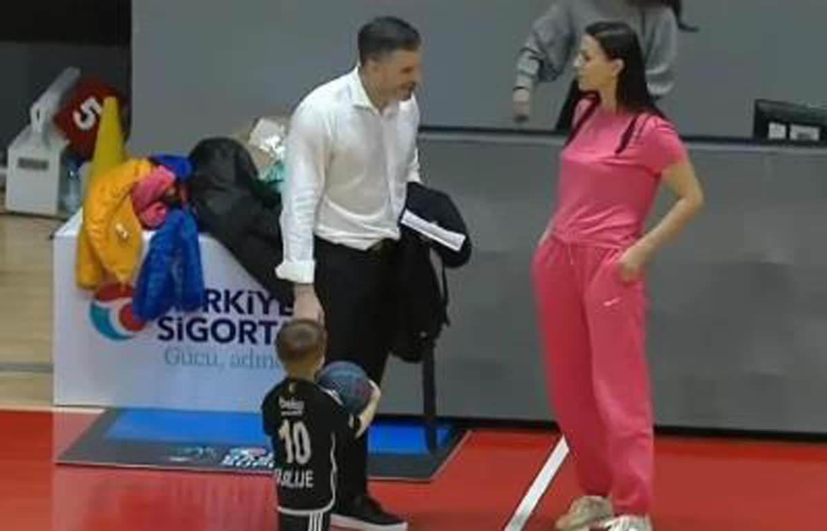 Dušan Alimpijević i žena 2.jpg