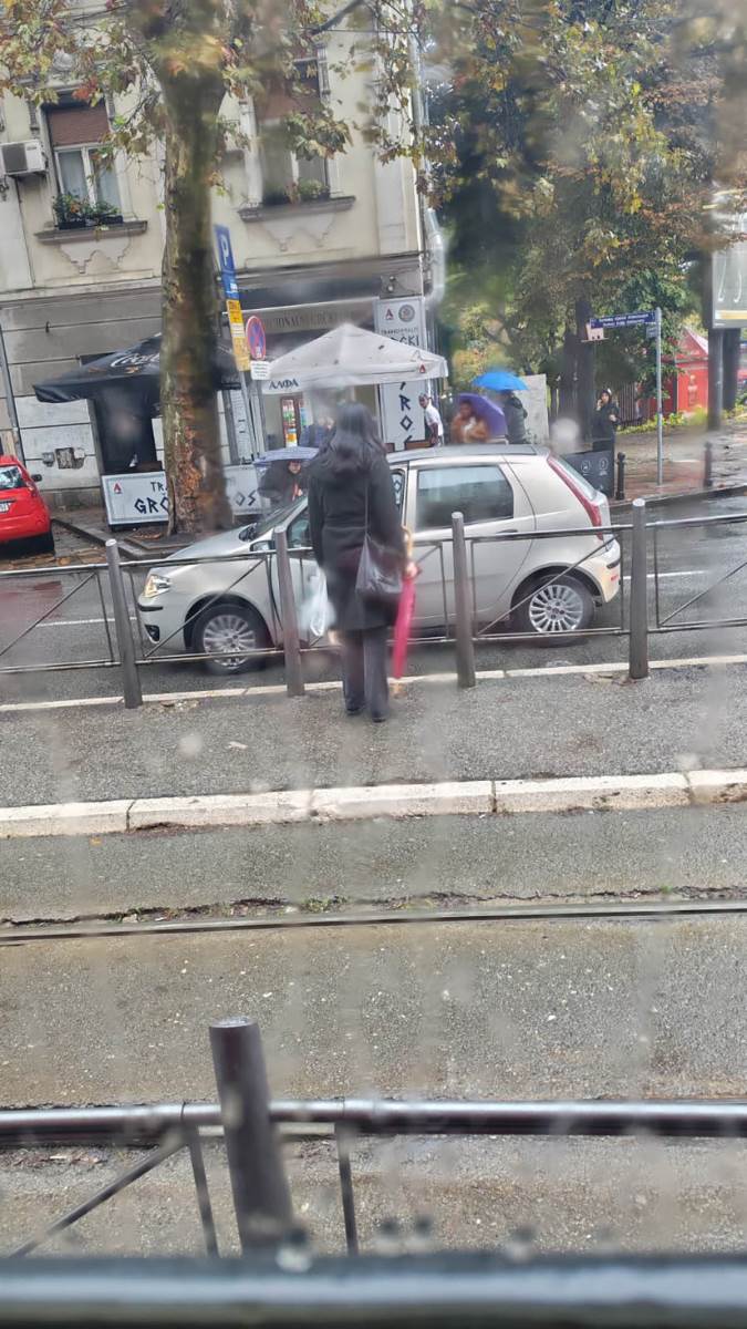 Saobraćajna nesreća na Bulevaru (1).jpg