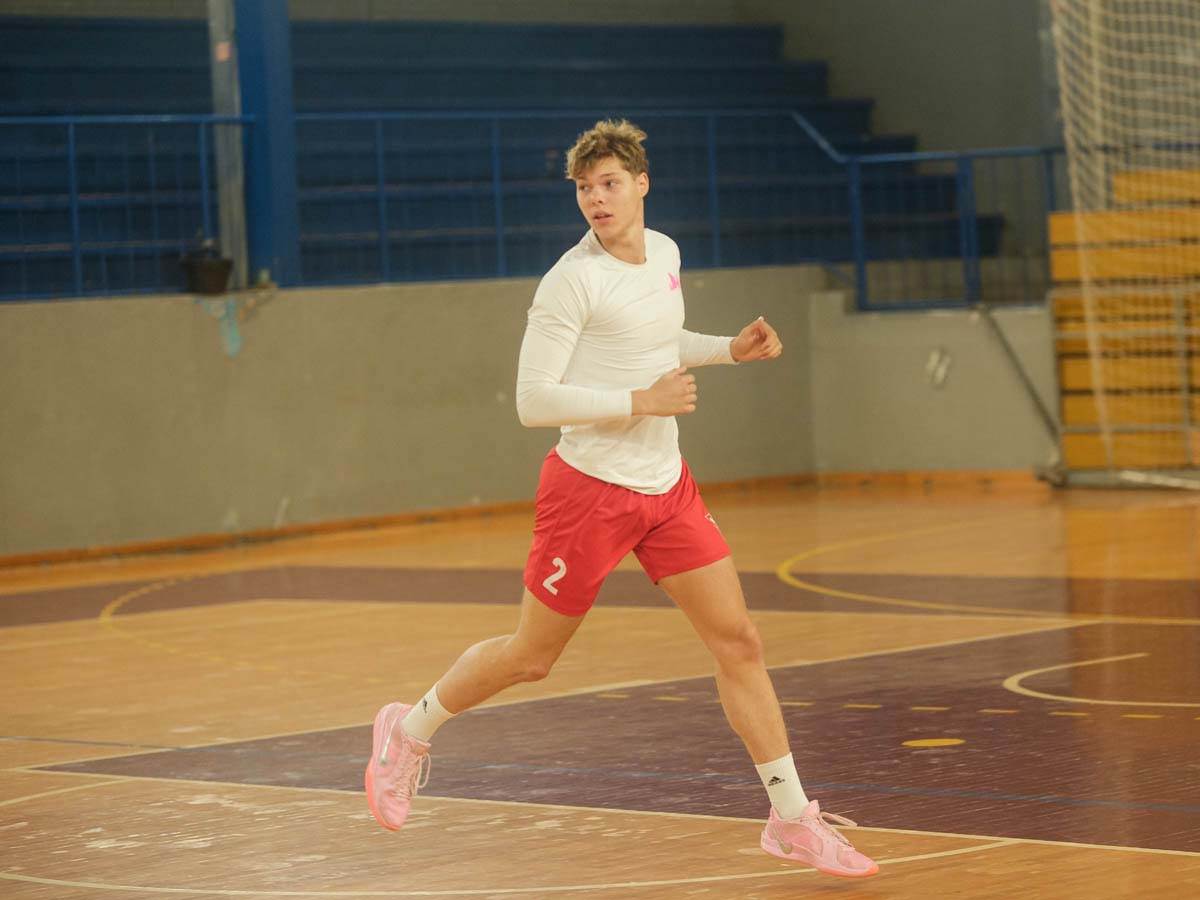 MONDO na treningu KK Metalac