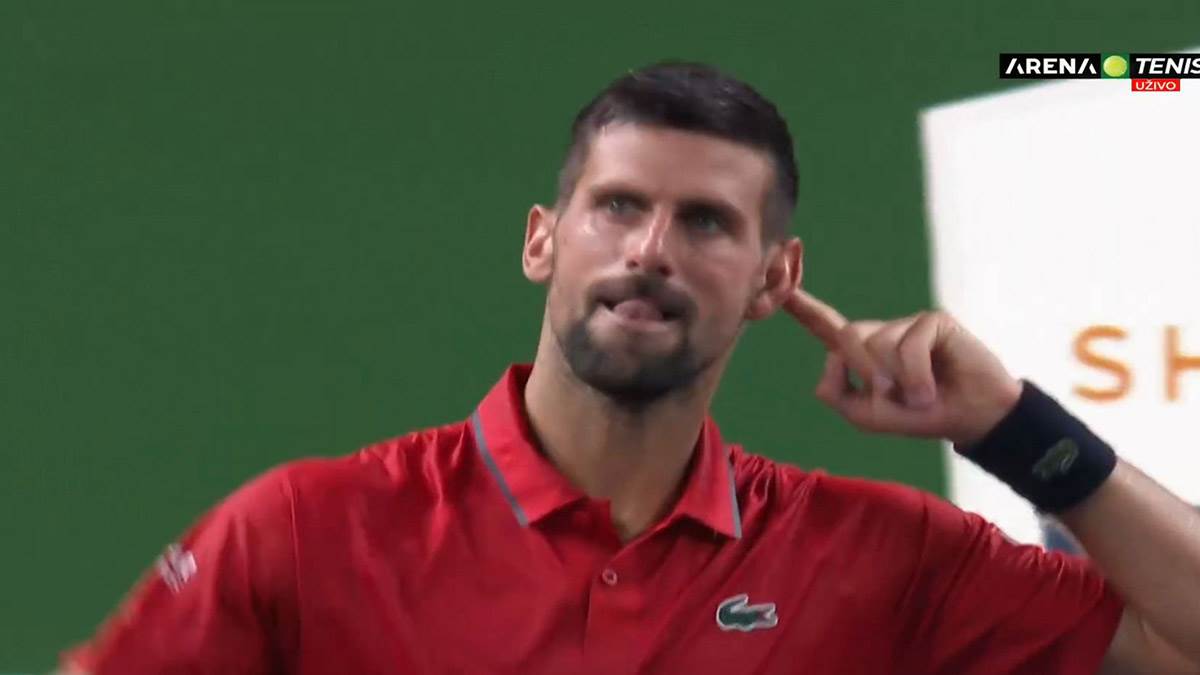 Novak Ðoković reakcija u Šangaju (8).jpg