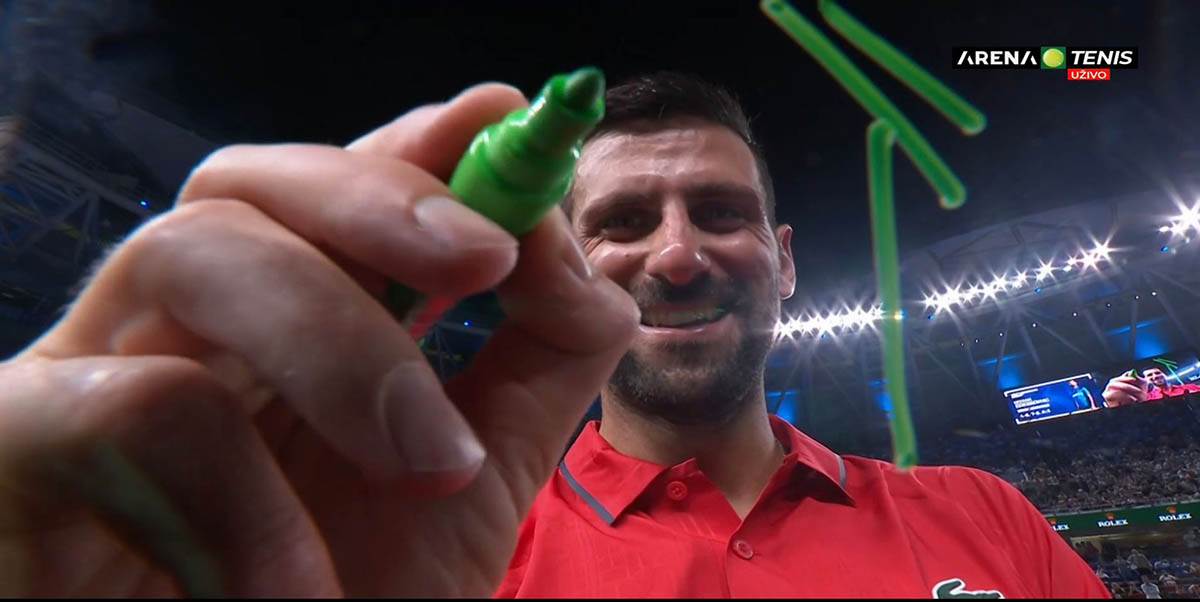 Novak Ðoković poruka na kineskom 5.jpg