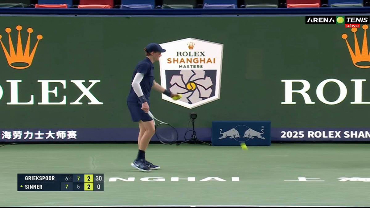 Janik Siner predao meč 7.jpg