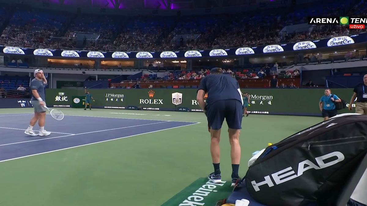 Janik Siner predao meč 4.jpg