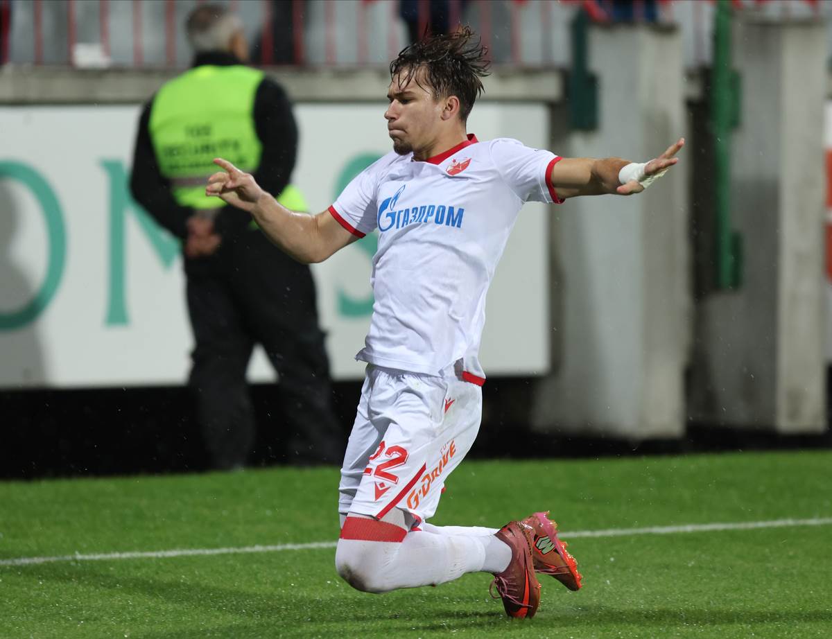 Napredak Crvena zvezda 7.jpg