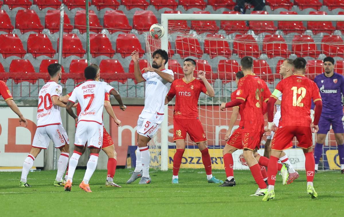 Napredak Crvena zvezda 30.jpg