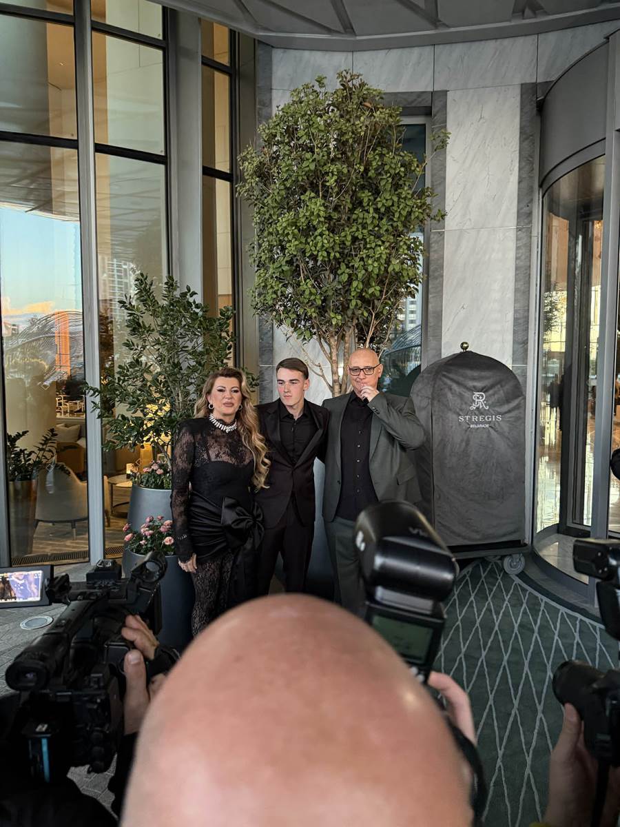 Viki Miljković i Taške sa sinomg