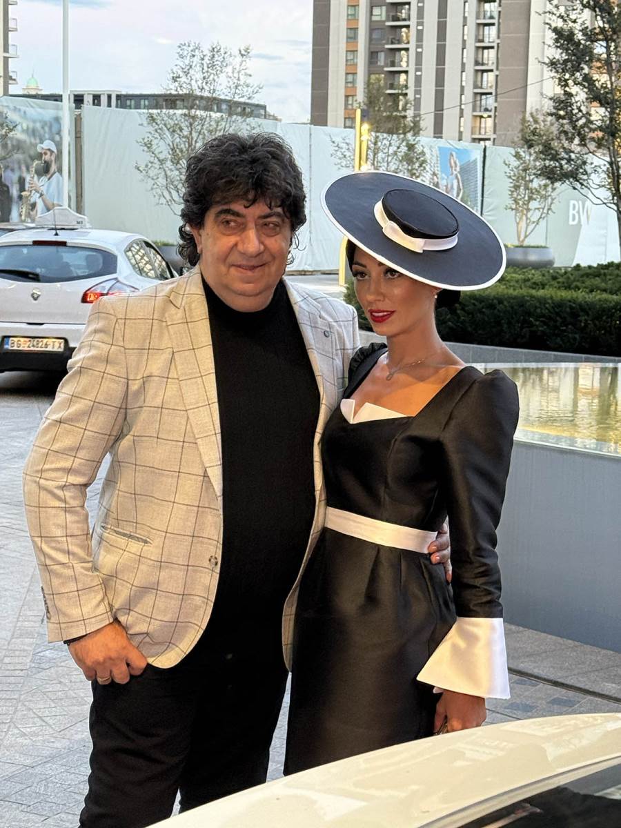 Kompozitor Stevica Simeunovic sa suprugom 5.jpg