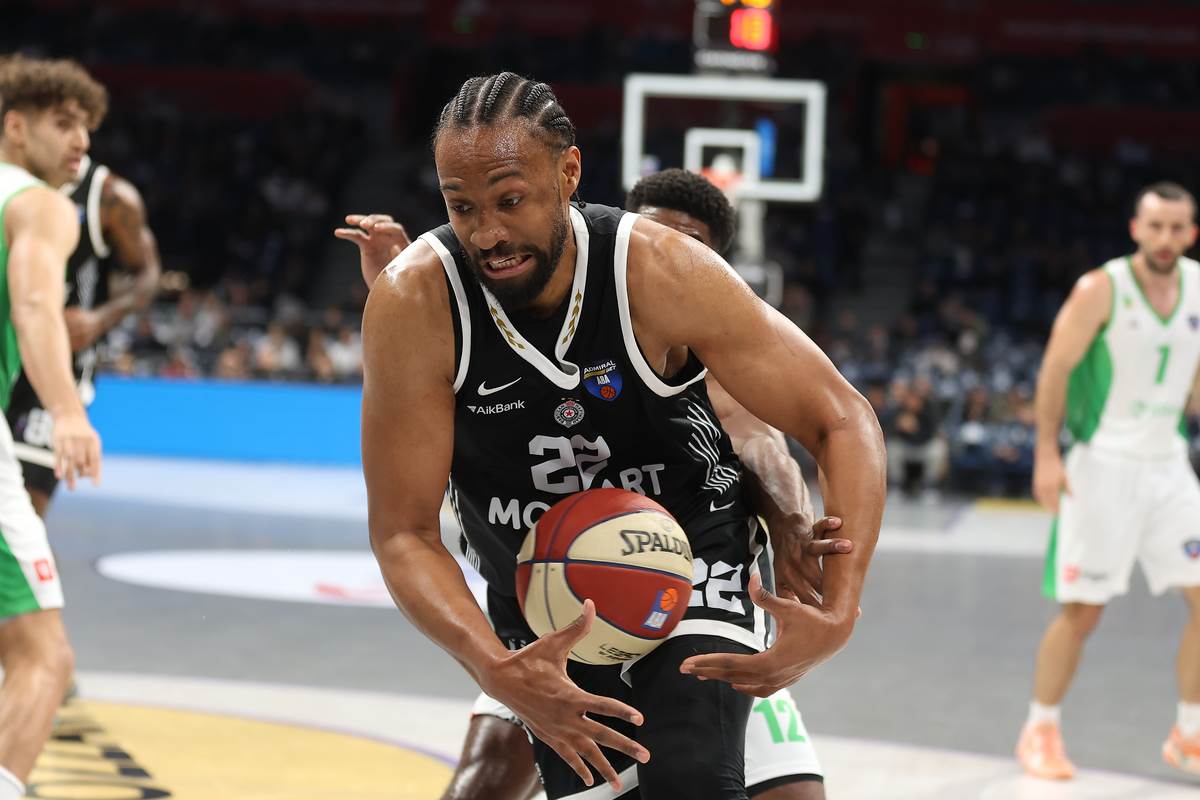 Partizan - Krka1.JPG