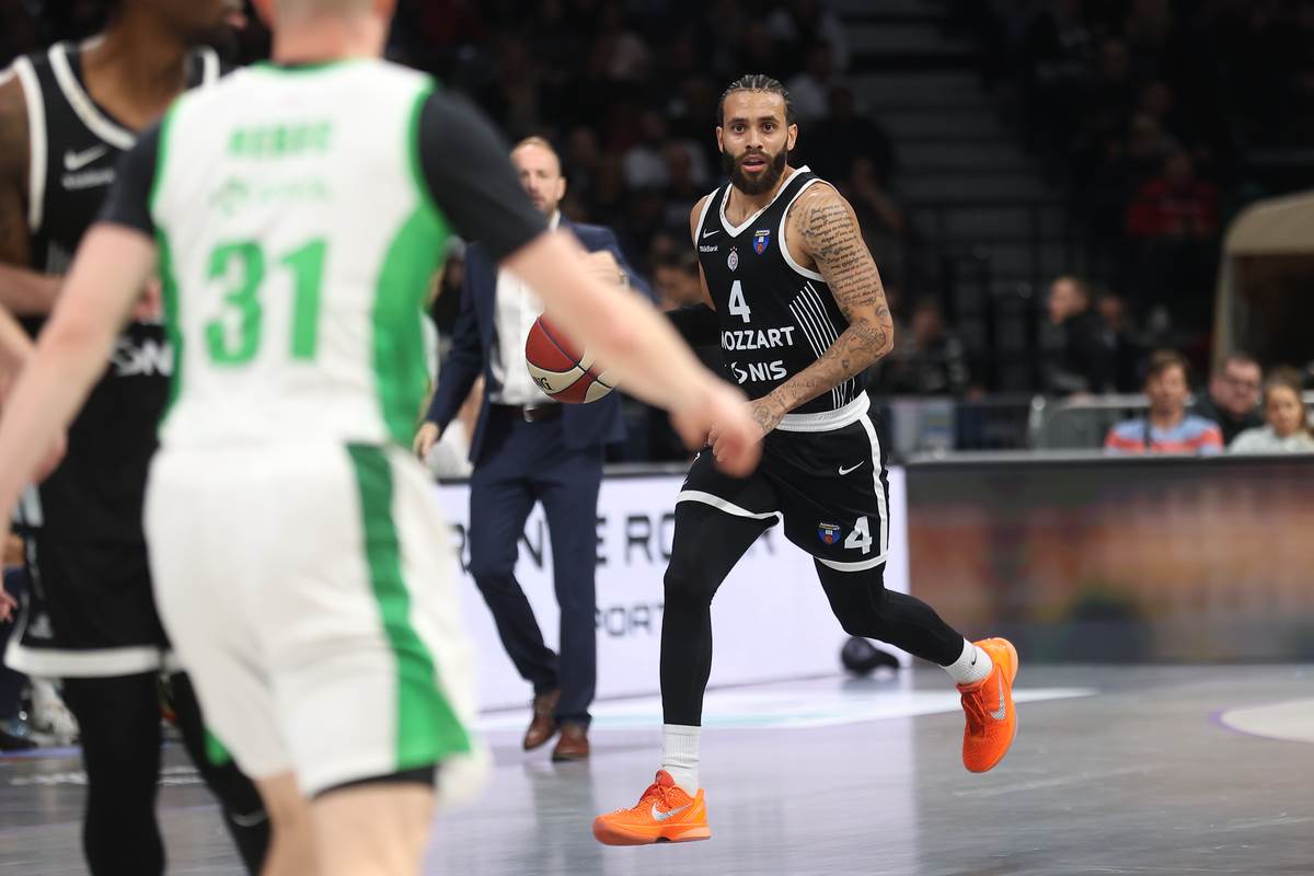 Partizan - Krka6.JPG