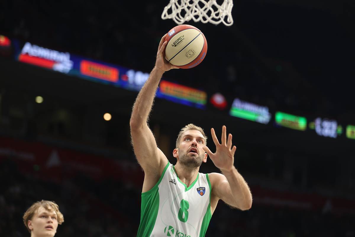 Partizan - Krka  (4).JPG