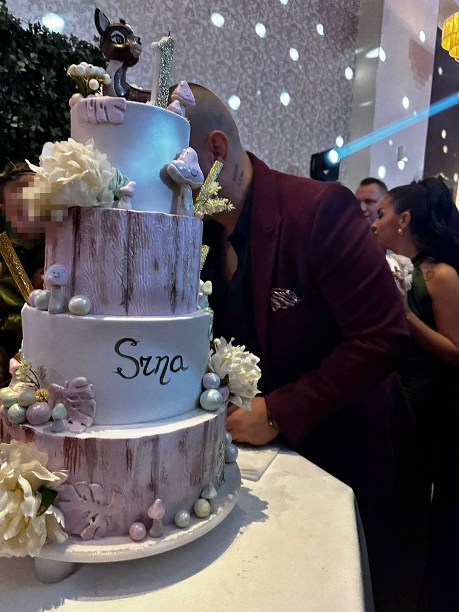 Darko Lazić Katarina Lazić rođendan ćerke  (3).jpg