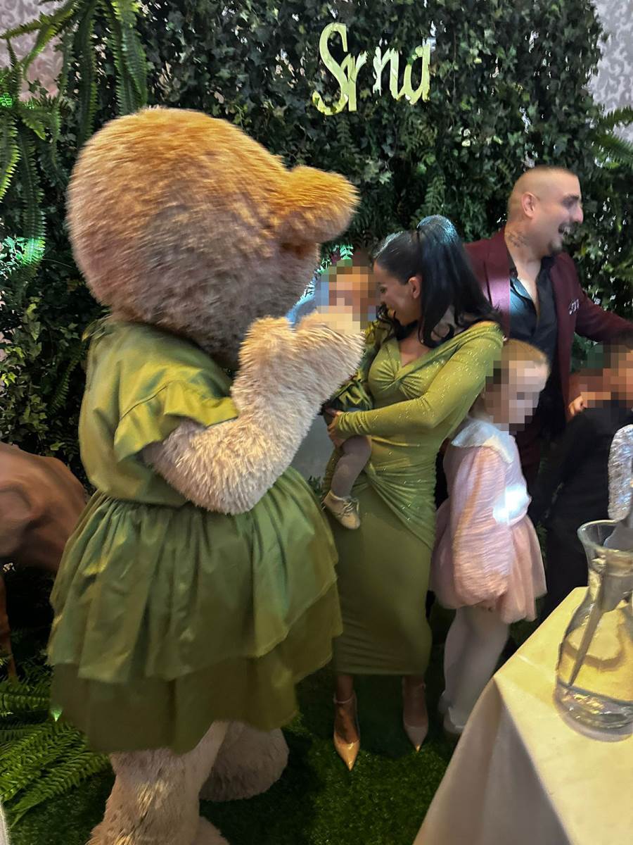 Darko Lazić Katarina Lazić rođendan ćerke  (5).jpg