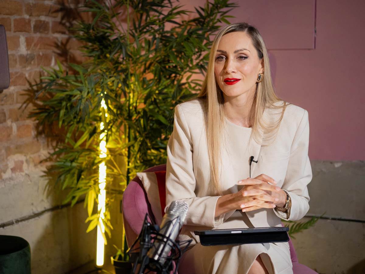 Iva Vuksanović Jelena Gavrilović podkast Keš ekspert10.jpg