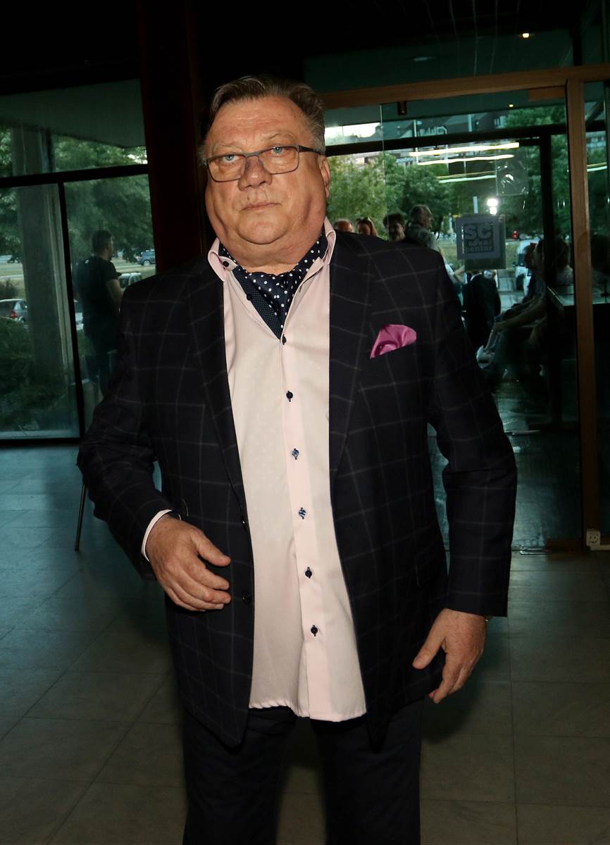 halid bešlić  (1).jpg