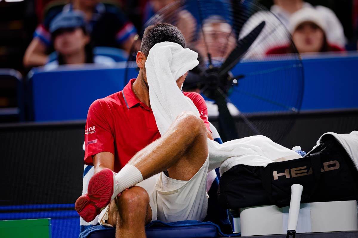 Novak Đoković povreda 4.jpg