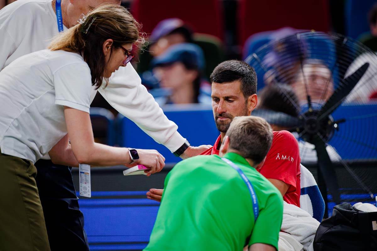 Novak Đoković povreda 7.jpg